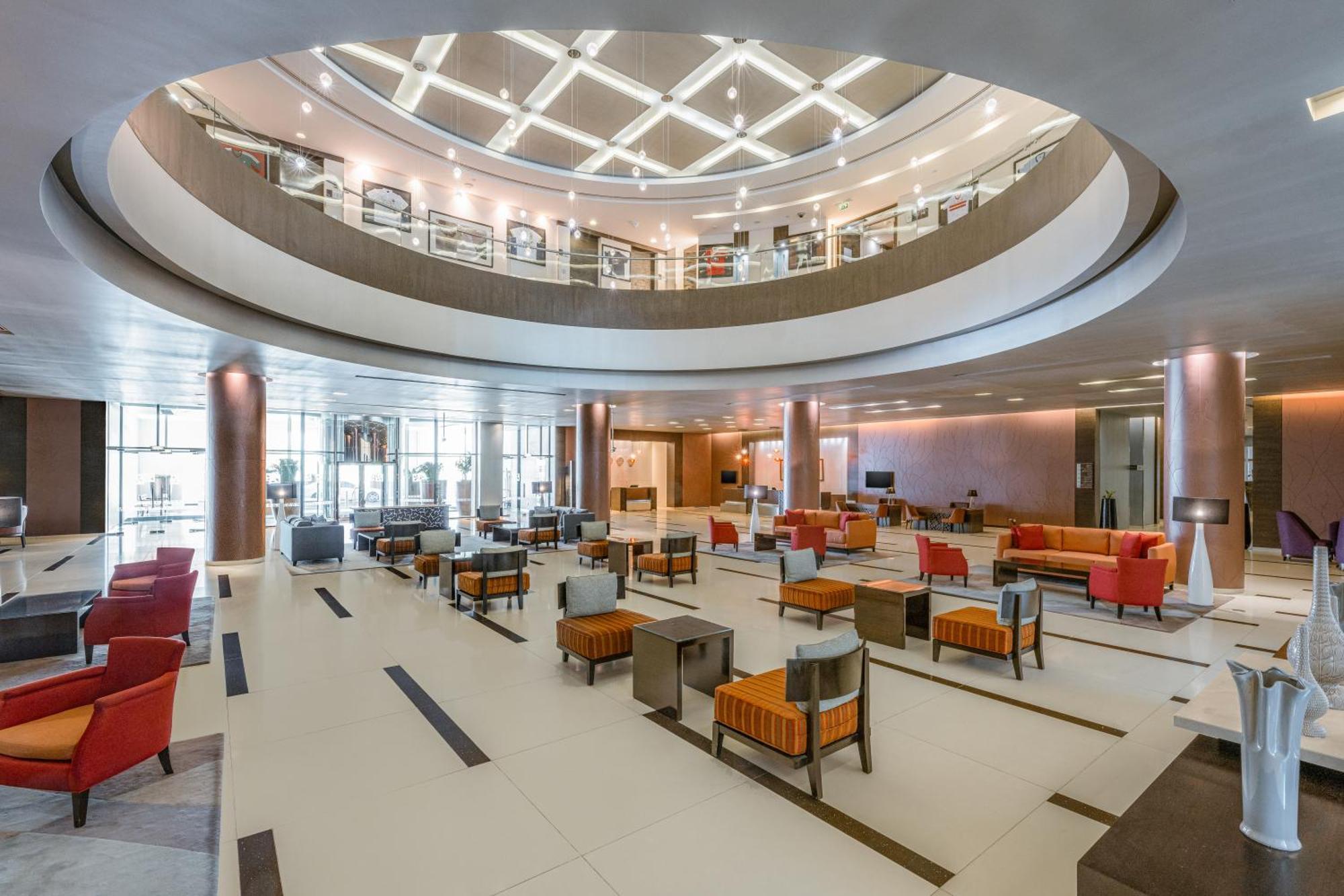 Four Points By Sheraton Al Ain Exterior photo Lobby